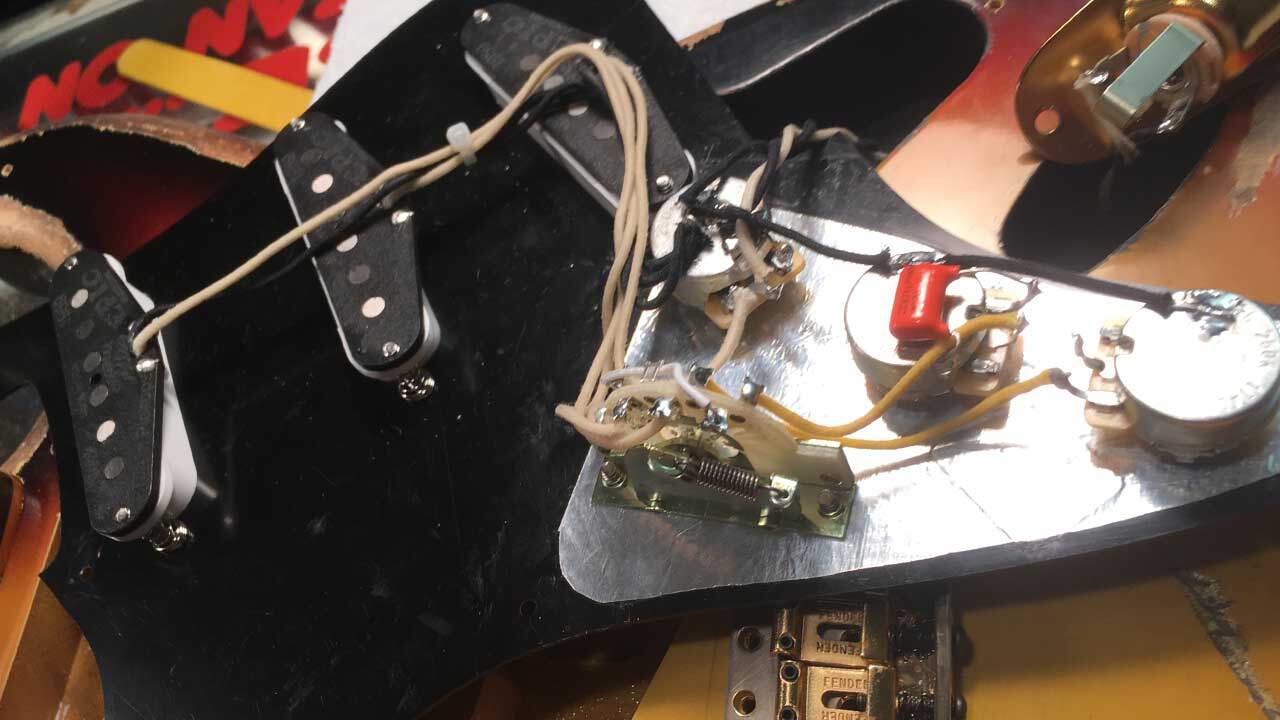 Srv Custom Build Installing the Electronics